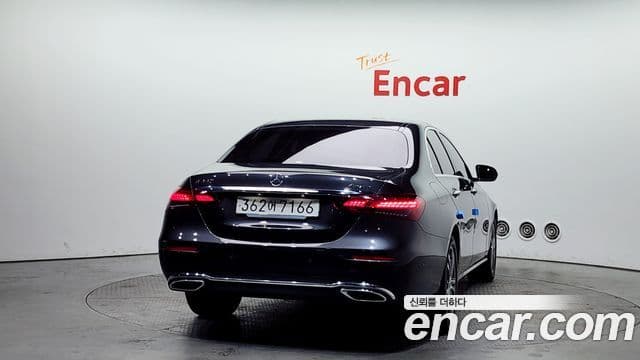 Mercedes-Benz E-класс W213 Avantgarde, 2022 4