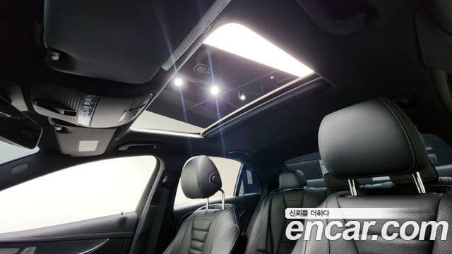 Mercedes-Benz E-класс W213 Avantgarde, 2022 19