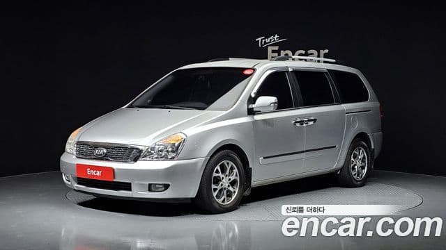 Kia Carnival R топовая версия, 2014 1