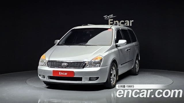 Kia Carnival R топовая версия, 2014 3