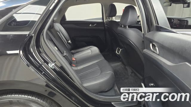 Kia K5 3세대 Trendy, 2022 12