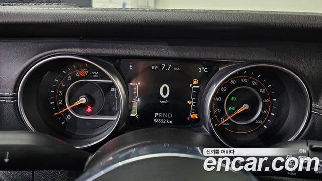 Jeep Wrangler (JL) 2.0 Overland Power top 4도어, 2021 8