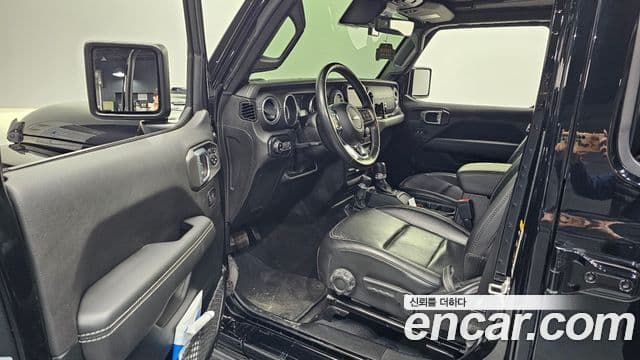 Jeep Wrangler (JL) 2.0 Overland Power top 4도어, 2021 10