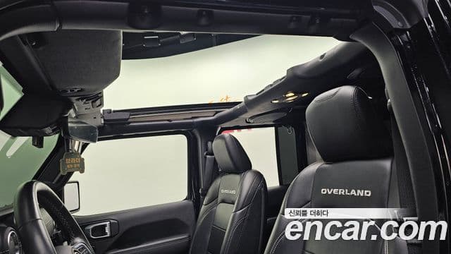 Jeep Wrangler (JL) 2.0 Overland Power top 4도어, 2021 19