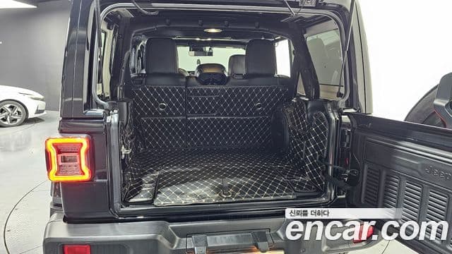 Jeep Wrangler (JL) 2.0 Overland Power top 4도어, 2021 20