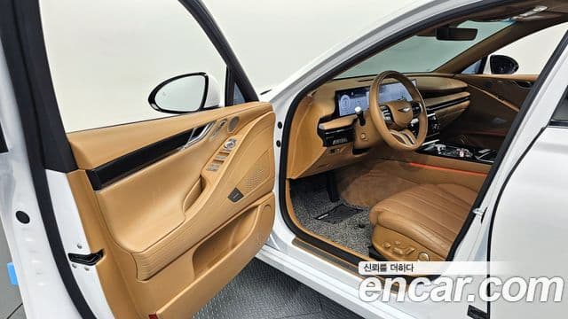 Genesis G80 (RG3) бензин 2.5 турбо AWD, 2025 10