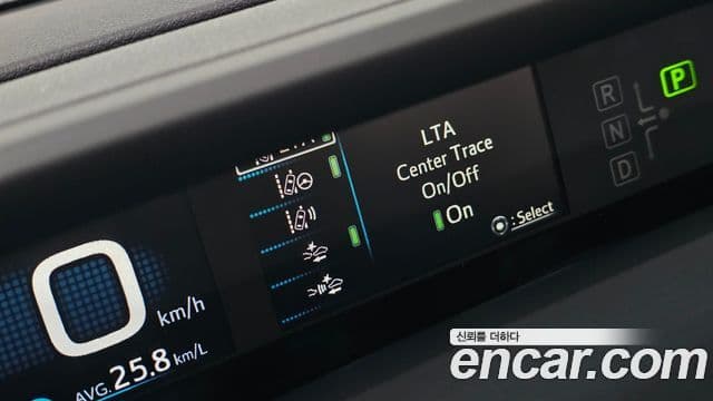 Toyota 프리우스 4세대, 2021 16