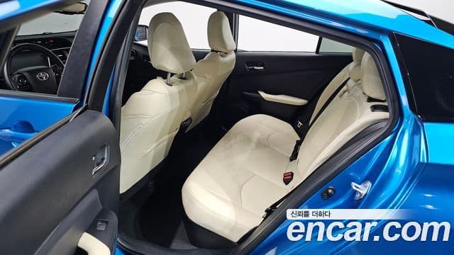 Toyota 프리우스 4세대, 2021 18