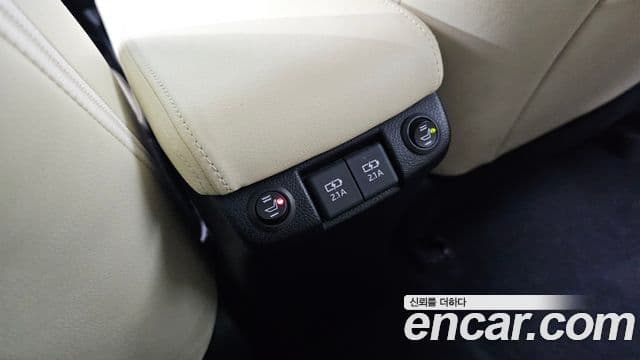 Toyota 프리우스 4세대, 2021 20