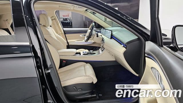 Genesis GV70, 2025 10