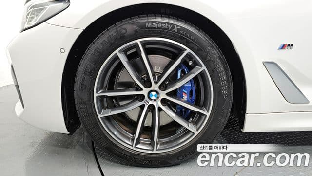 BMW 5시리즈 (G30) 520i M Sport, 2021 все фото