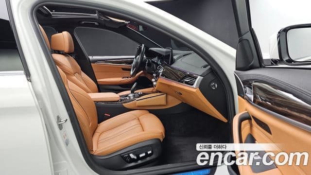 BMW 5시리즈 (G30) 520i M Sport, 2021 10