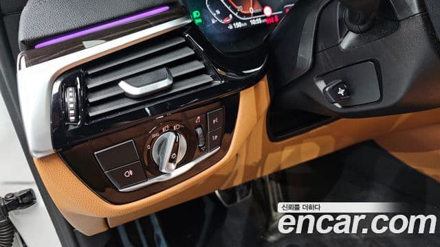 BMW 5시리즈 (G30) 520i M Sport, 2021 12