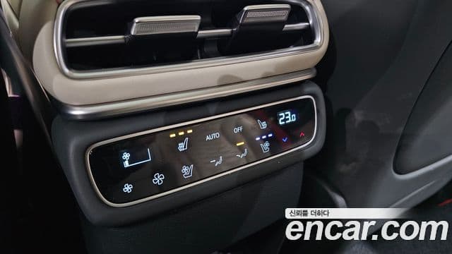 Genesis GV80 купе, 2024 19