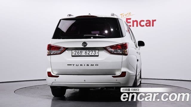 KG모빌리티(SsangYong) Korando 투리스모 4WD GT 9인승, 2015 4