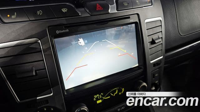 KG모빌리티(SsangYong) Korando 투리스모 4WD GT 9인승, 2015 16