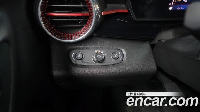 Chevrolet(GM대우) Trax кроссовер 1.2 RS, 2024 18