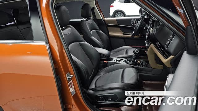 Mini Cooper D Countryman 2세대, 2017 10