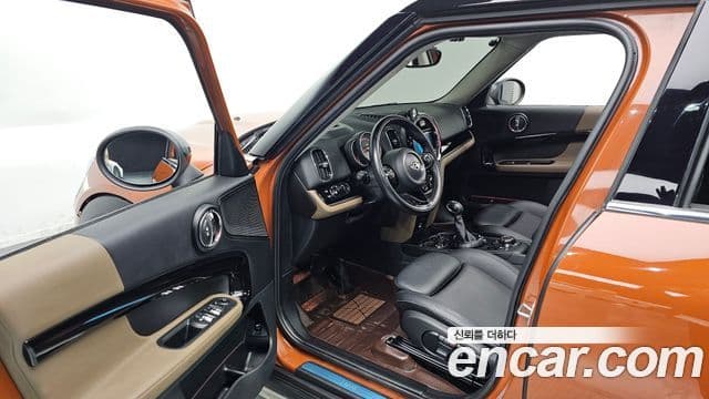 Mini Cooper D Countryman 2세대, 2017 11