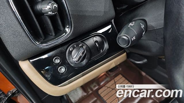 Mini Cooper D Countryman 2세대, 2017 12