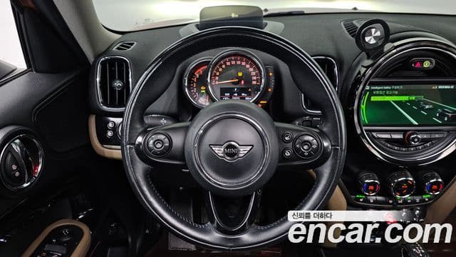 Mini Cooper D Countryman 2세대, 2017 14