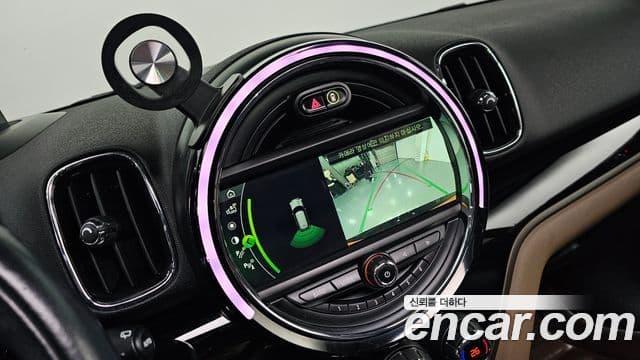 Mini Cooper D Countryman 2세대, 2017 16