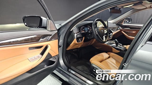 BMW 5시리즈 (G30) Luxury, 2023 11