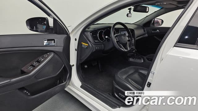 Kia K5 Luxury, 2011 10