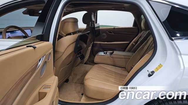 Genesis G80 (RG3) бензин 3.5 турбо AWD, 2025 11