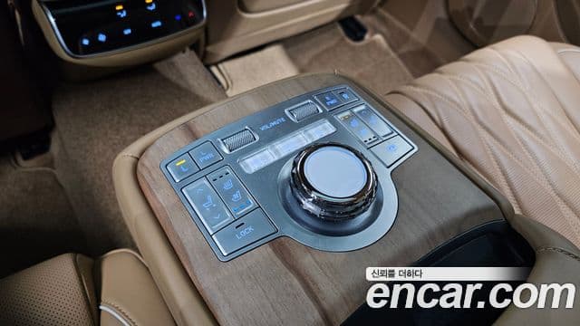 Genesis G80 (RG3) бензин 3.5 турбо AWD, 2025 18