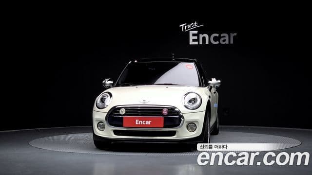 Mini Cooper D 3세대, 2016 3