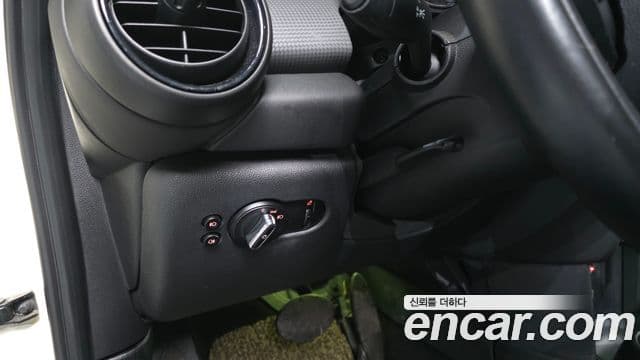 Mini Cooper D 3세대, 2016 14