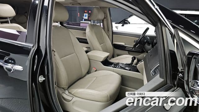 Kia All New Carnival Prestige, 2016 10