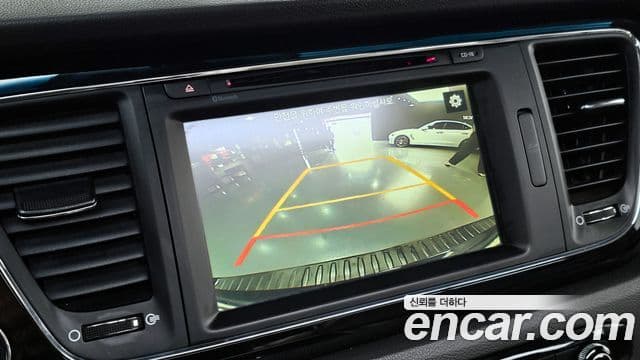 Kia All New Carnival Prestige, 2016 16