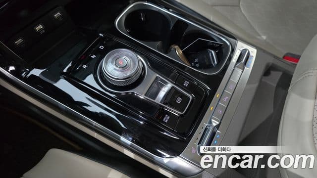 Kia Carnival 4세대 Signature, 2023 9