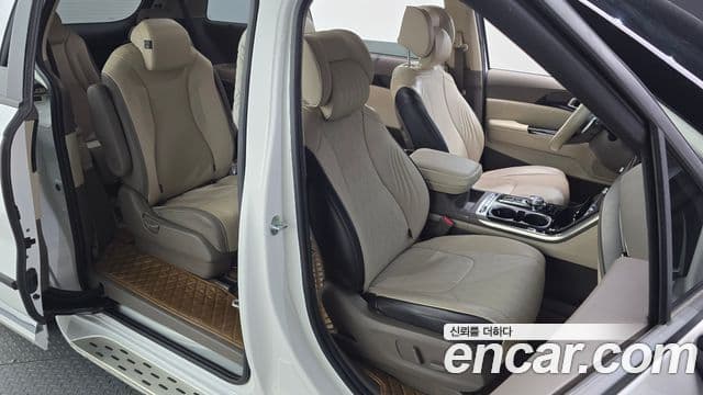 Kia Carnival 4세대 Signature, 2023 12
