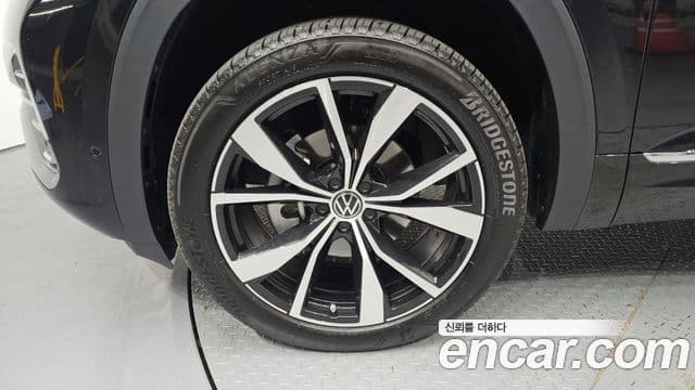 Volkswagen Atlas 2.0 TSI R-LINE 6인승, 2025 все фото