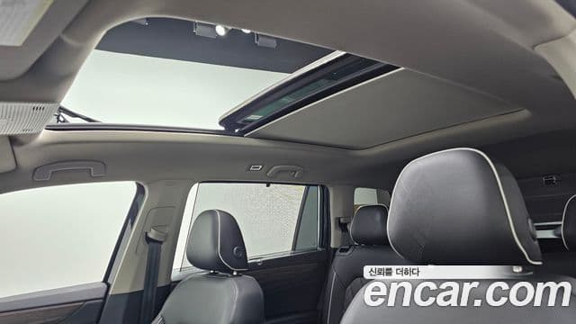 Volkswagen Atlas 2.0 TSI R-LINE 6인승, 2025 18