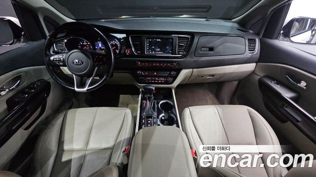 Kia The / новый New Carnival VIP, 2019 7