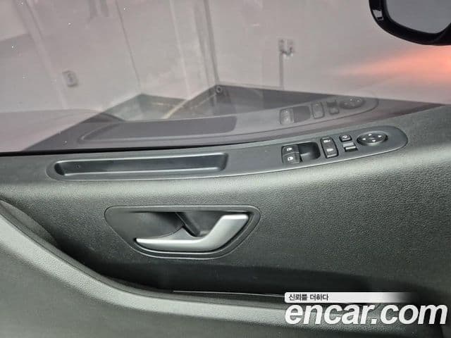 Hyundai Staria Modern, 2022 17