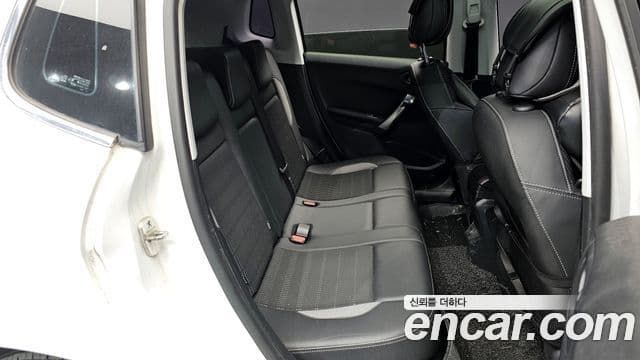 Peugeot 2008 1.6 BlueHDi Felline, 2017 12