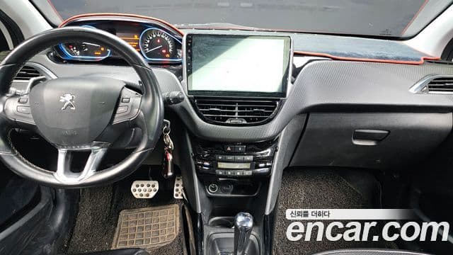 Peugeot 2008 1.6 BlueHDi Felline, 2017 14