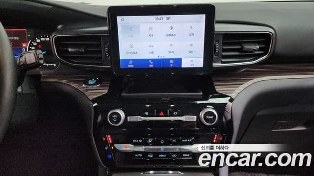 Ford Explorer 6세대 2.3 Limited 4WD, 2021 14