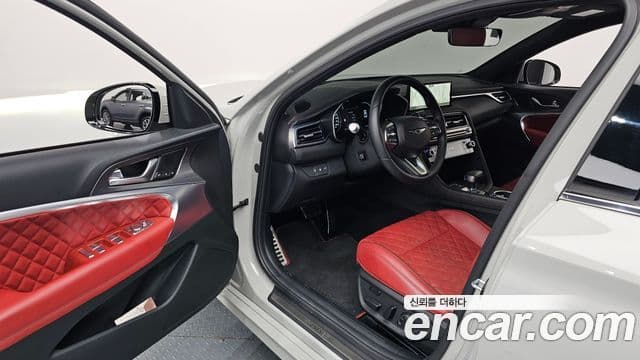 Genesis The / новый New G70, 2025 10