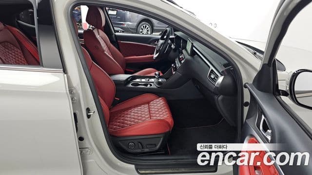 Genesis The / новый New G70, 2025 11