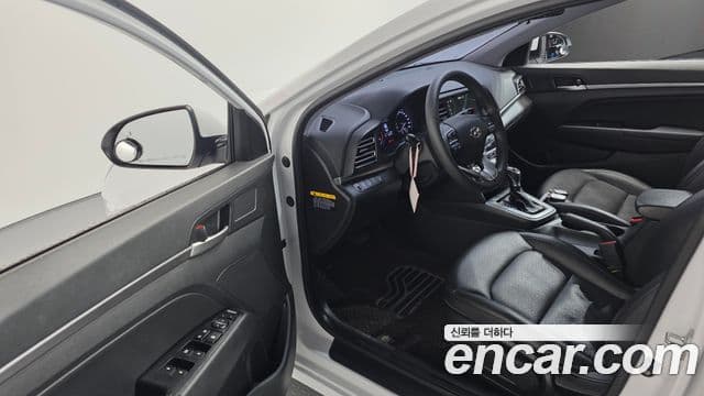 Hyundai The / новый New Avante AD Style, 2019 11