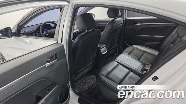 Hyundai The / новый New Avante AD Style, 2019 18