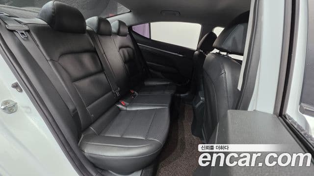 Hyundai The / новый New Avante AD Style, 2019 19