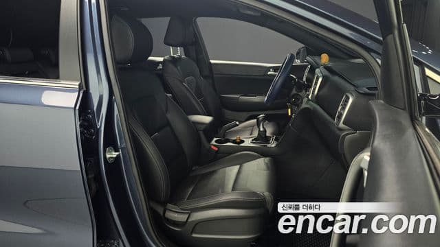 Kia Sportage The / новый Bold Luxury, 2019 10