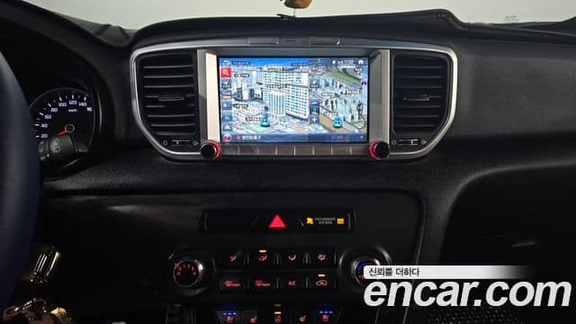 Kia Sportage The / новый Bold Luxury, 2019 15